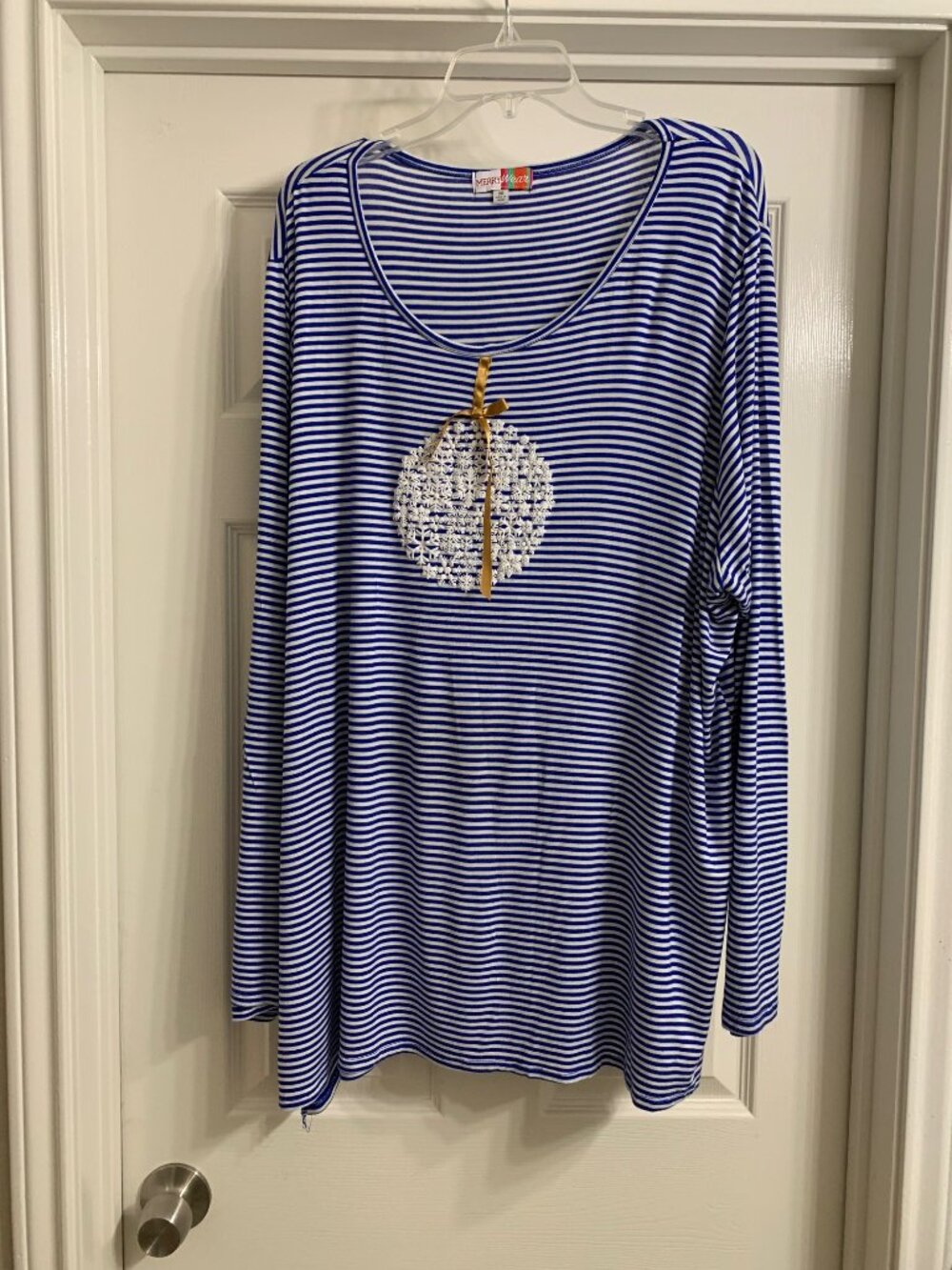 Merry Wear Brand Women's Blue and White Striped Shirt, Size 3X